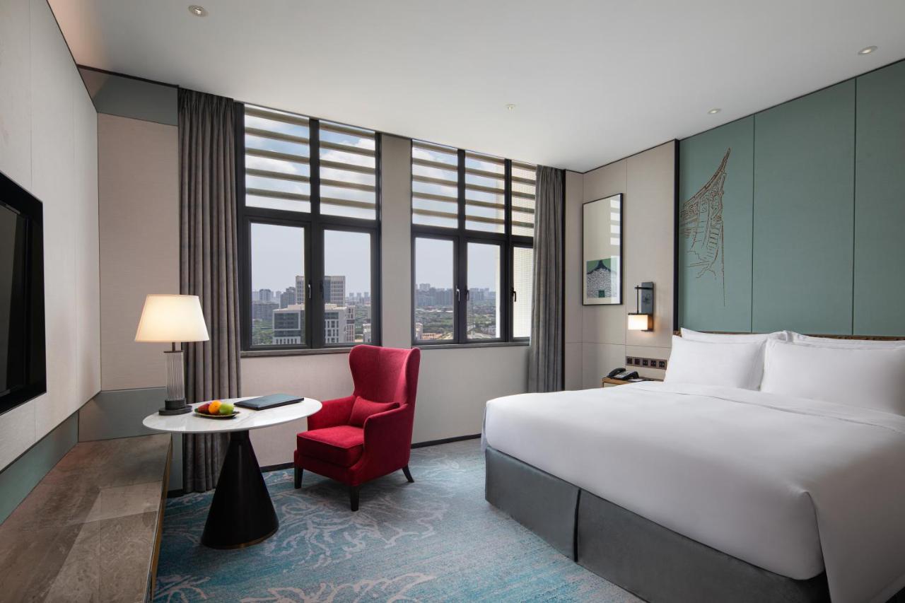 Xiamen Xiangan C&D Hotel Bagian luar foto