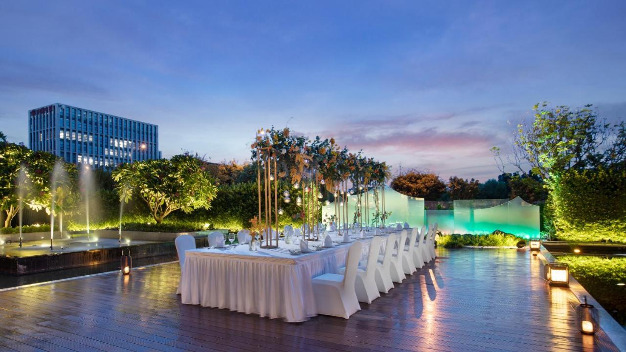 Xiamen Xiangan C&D Hotel Bagian luar foto